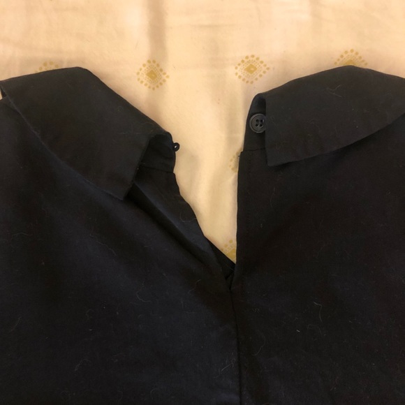 Kestan black blouse - Picture 4 of 5